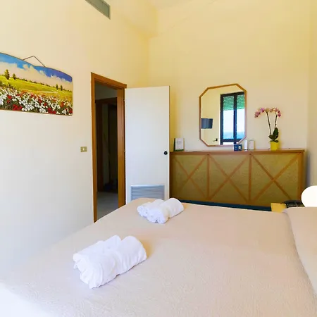 Отель Palazzo 4*