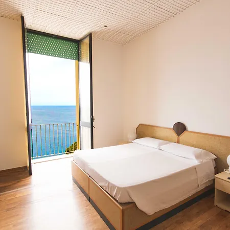 Palazzo Hotel 4*
