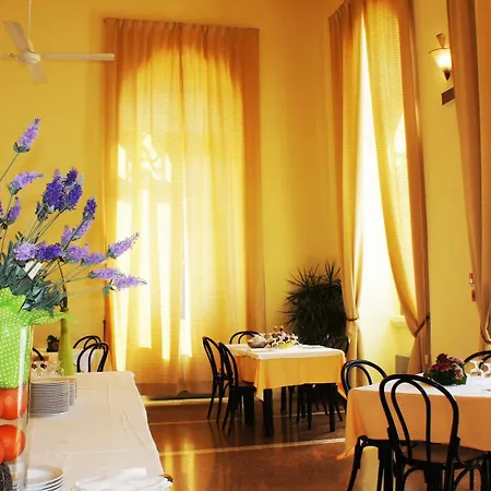 Palazzo 4*