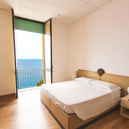 Hotel Palazzo Santa Cesarea Terme